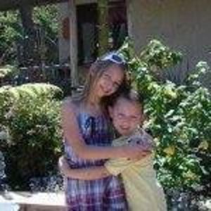 Meet your Posher, Crystal